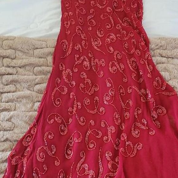 stunning elegant red sequin dress - Picture 5 of 5